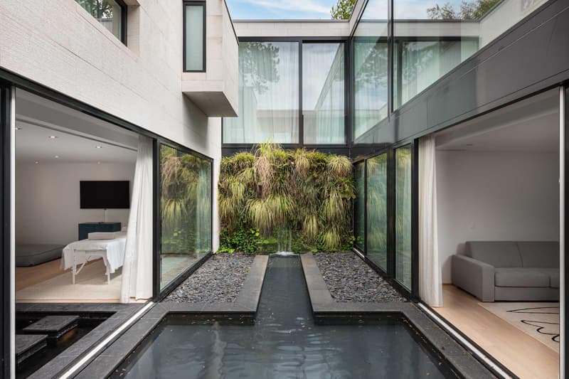 Beautifully furnished contemporary waterfront villa (6)