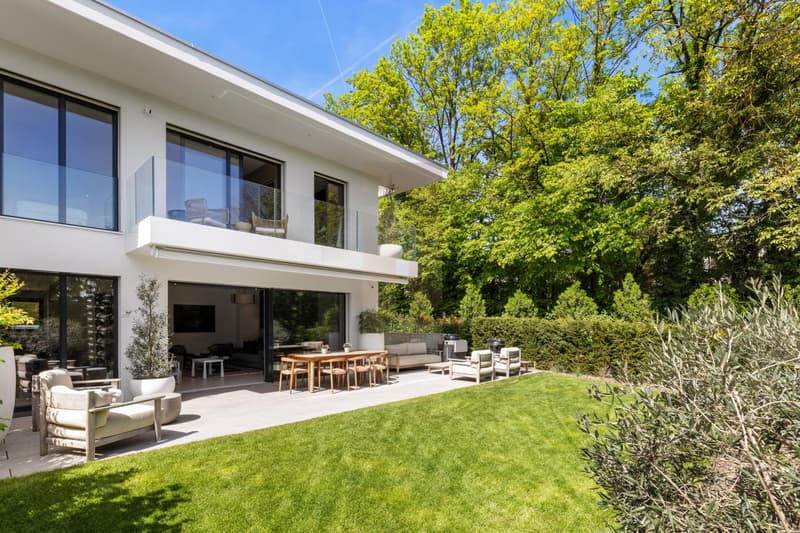 Exclusivity: Contemporary turnkey villa, Vandoeuvres (1)