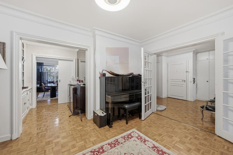 Prestigious cross apartment in Champel (3)