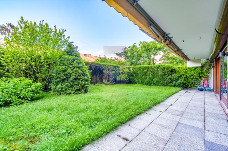 Exceptional 6.5-room duplex apartment with garden in Champel (2)