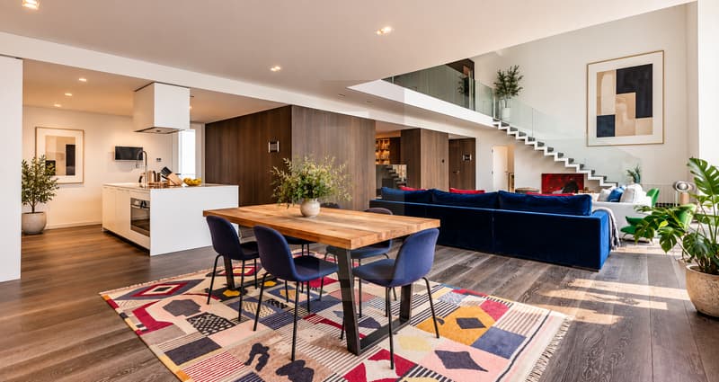 Élégant duplex contemporain avec double hauteur et services hôteliers (3)