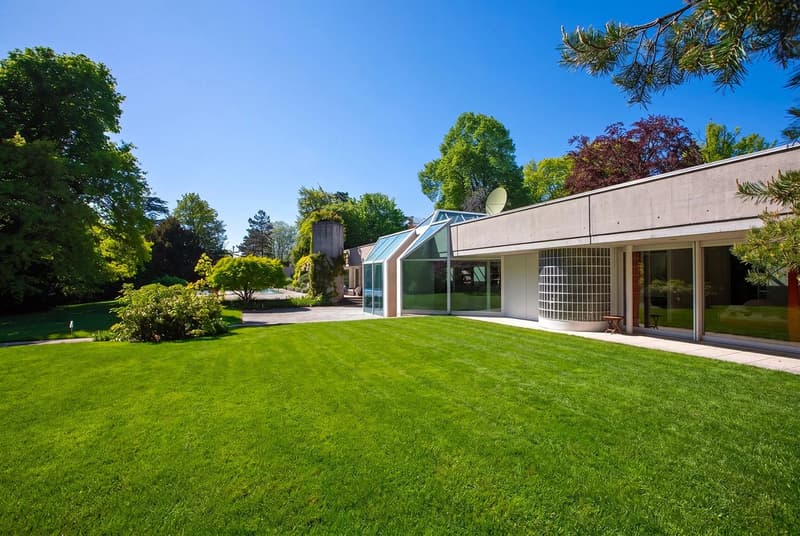 Exclusivité - Maison d'architecte à Cologny (2)