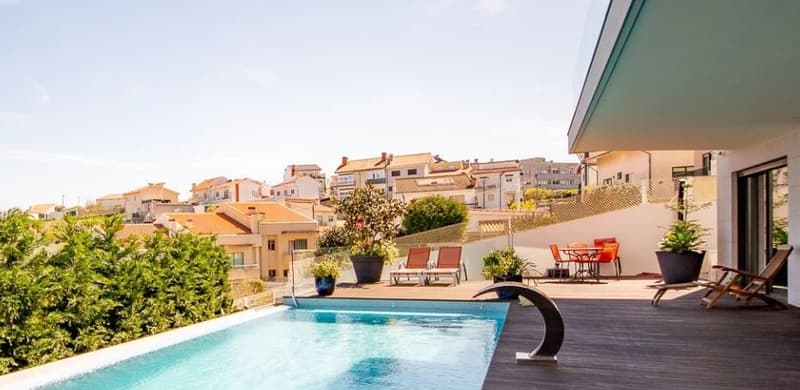 MAGNIFICENT LUXURY VILLA WITH 5 SUITES LOCATED IN VILA NOVA DE GAIA NEXT TO PORTO (1)