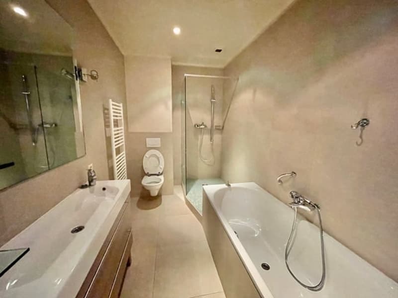 Majestueuse Villa de Caractère à Jussy – 11 Pièces, 350 m² (8)