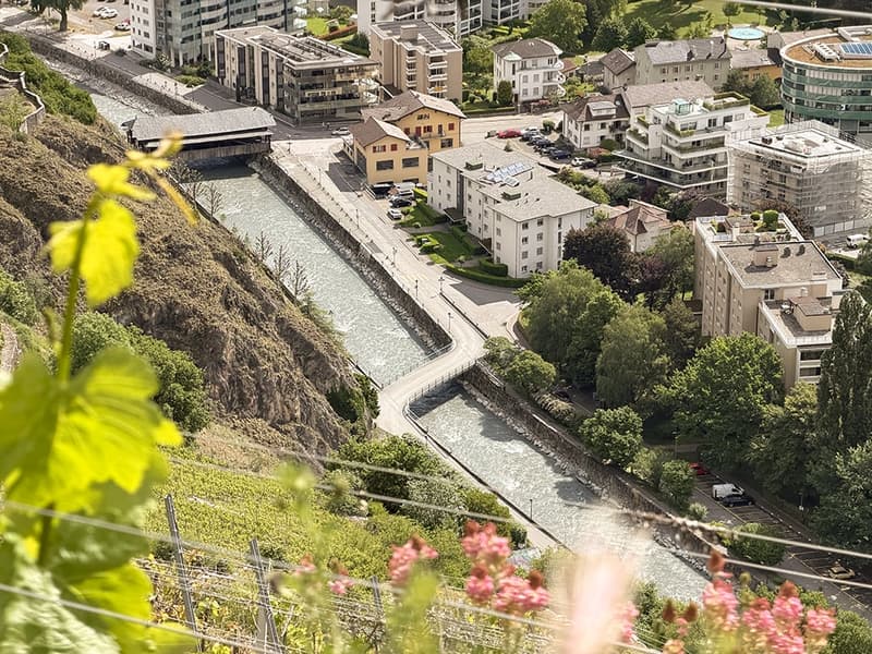 Spacieux appartement de 4.5 pièces neuf avec vue à Martigny (3)