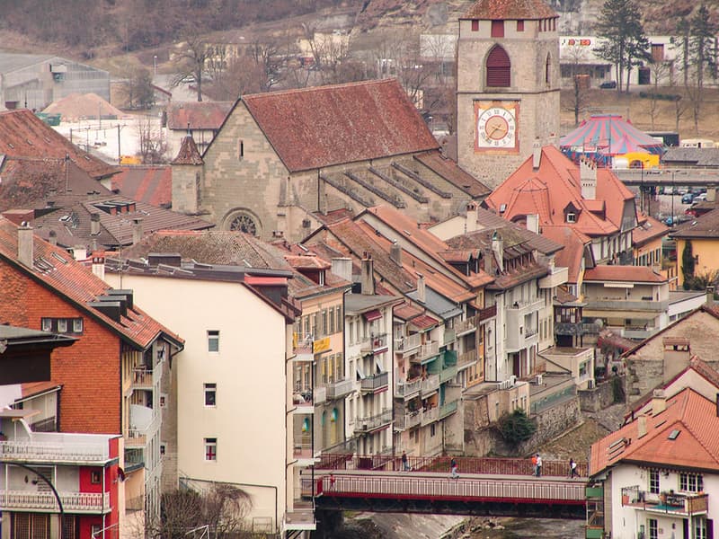 House for investors in the center of Moudon (2)