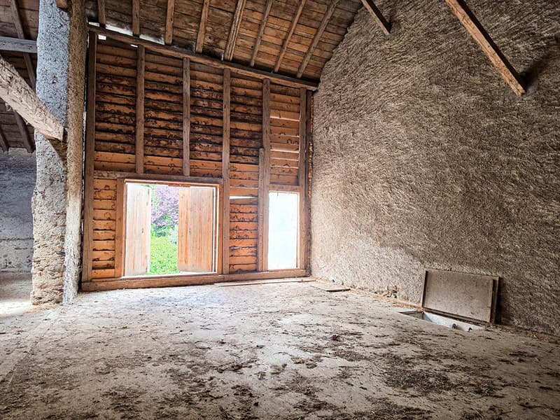 MAGNIFIQUE TRANSFORMATION D’UNE FERME EN HABITATION - CLÉ EN MAIN (4)