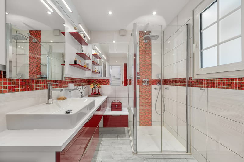 Magnificent villa located in residential area (11)