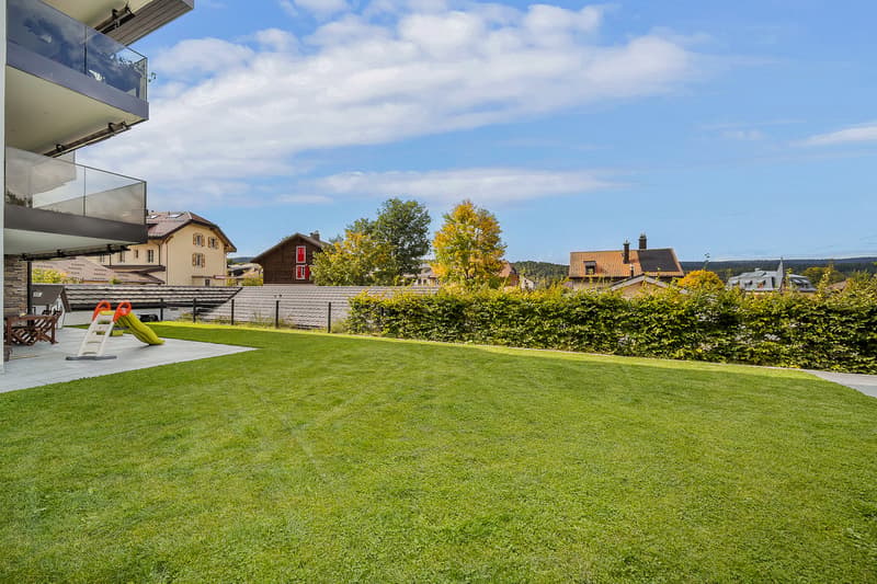 Appartement contemporain avec jardin privatif (6)