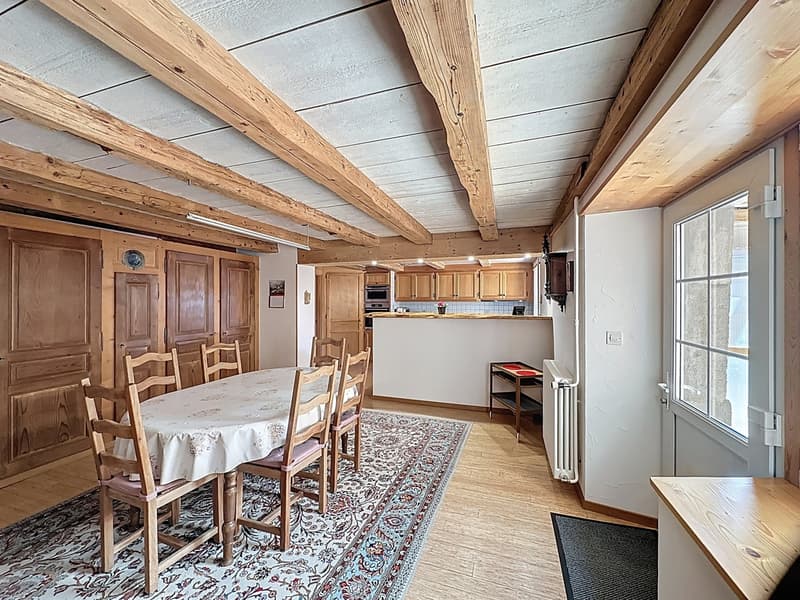 Antica fattoria semidetached ristrutturata con reddito locativo di circa CHF 52'000.- (4)