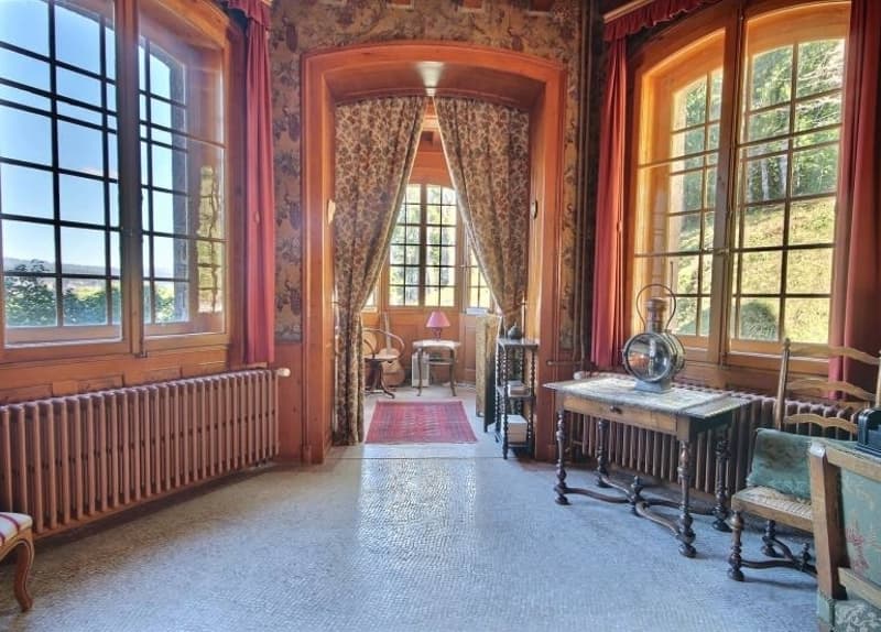 Prächtiges Herrenhaus mit Blick auf den Joux-See (7)