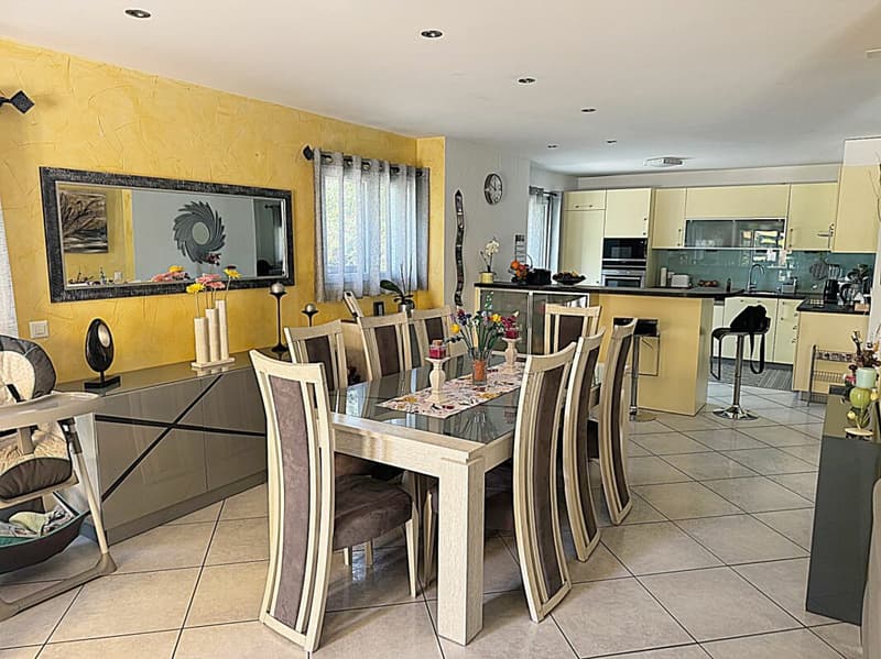 Villa individuelle d'exception de 200 m2 habitables avec studio indépendant (2)