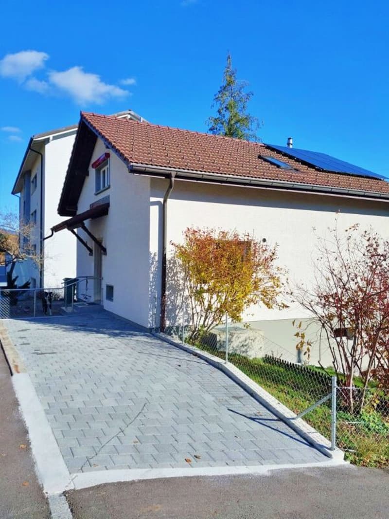Villa indipendente di 5,5 locali a St-Imier (40)