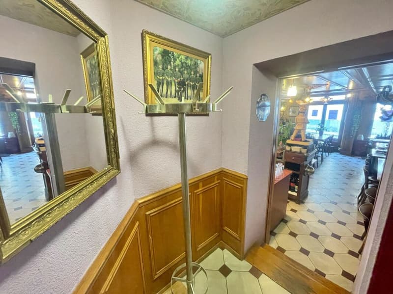 Commercial premises + business (26)