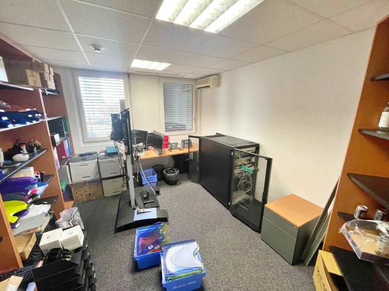 Office_ Warehouse_DDP_Crisser (10)