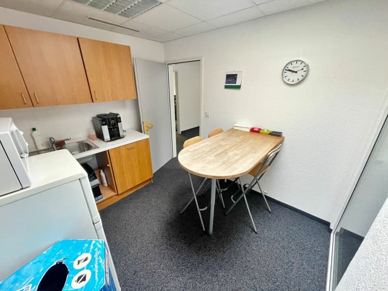 Office_ Warehouse_DDP_Crisser (20)