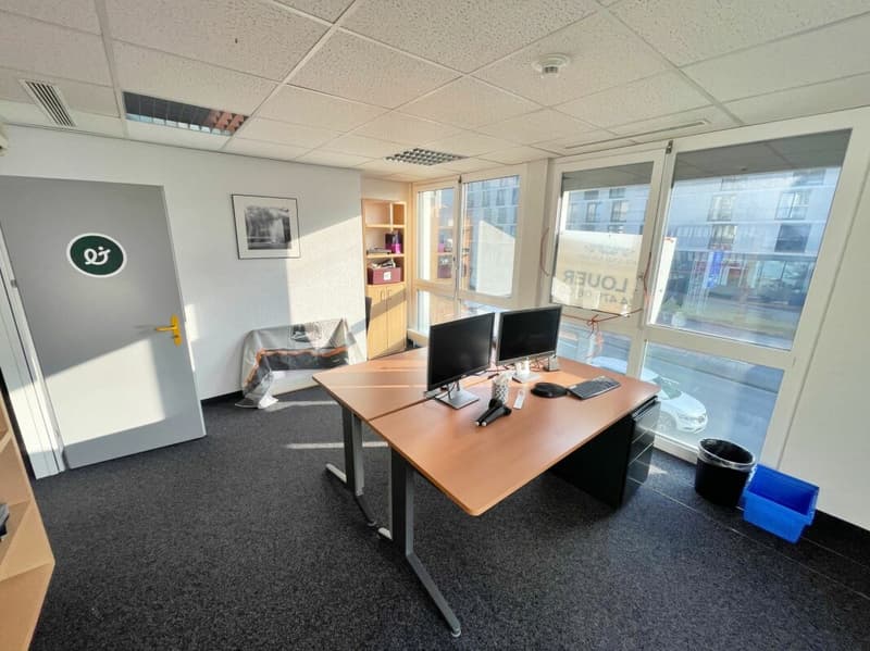 Office_ Warehouse_DDP_Crisser (22)