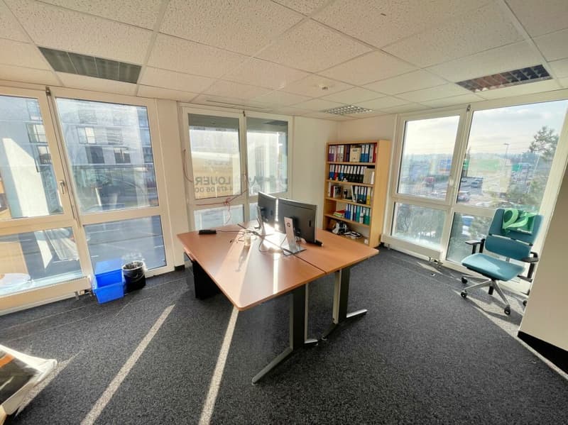 Office_ Warehouse_DDP_Crisser (3)