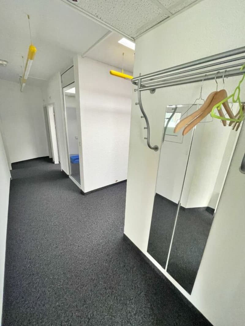 Office_ Warehouse_DDP_Crisser (7)