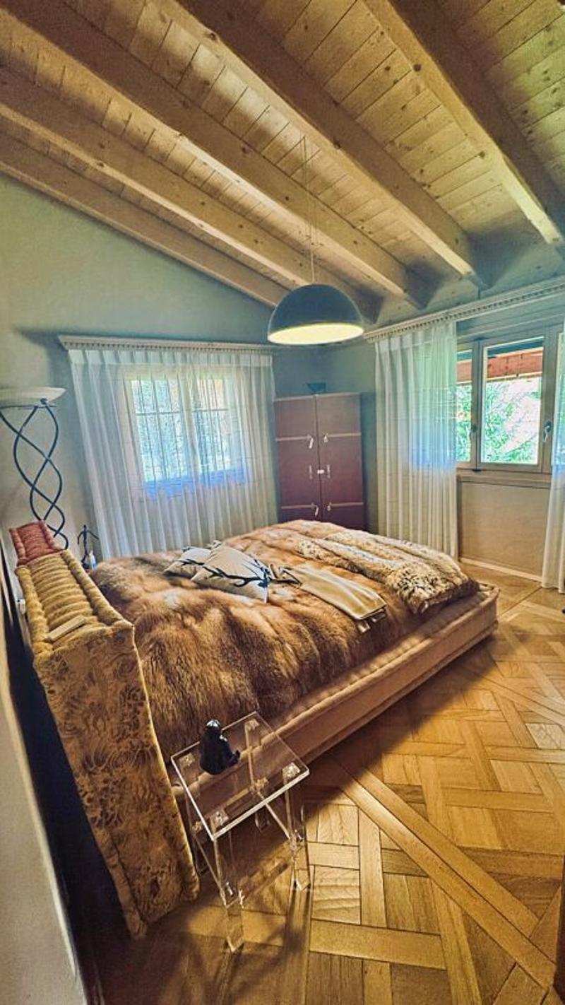 Beautiful 5.5-room attic apartment completely renovated (12)