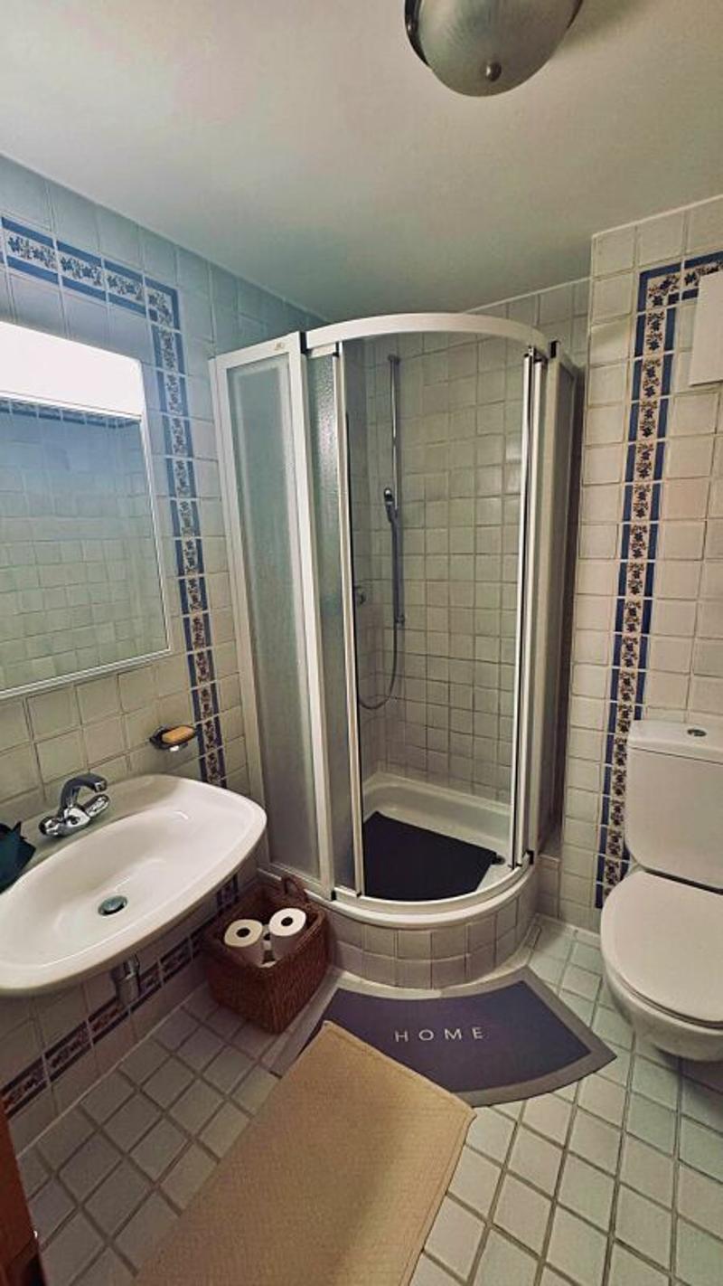 Beautiful 5.5-room attic apartment completely renovated (11)