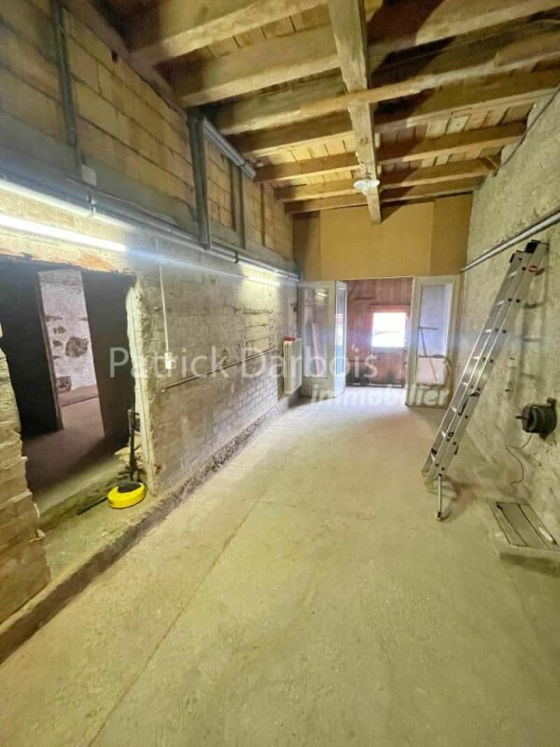 Village house 10 rooms in Montagny-près-Yverdon (46)