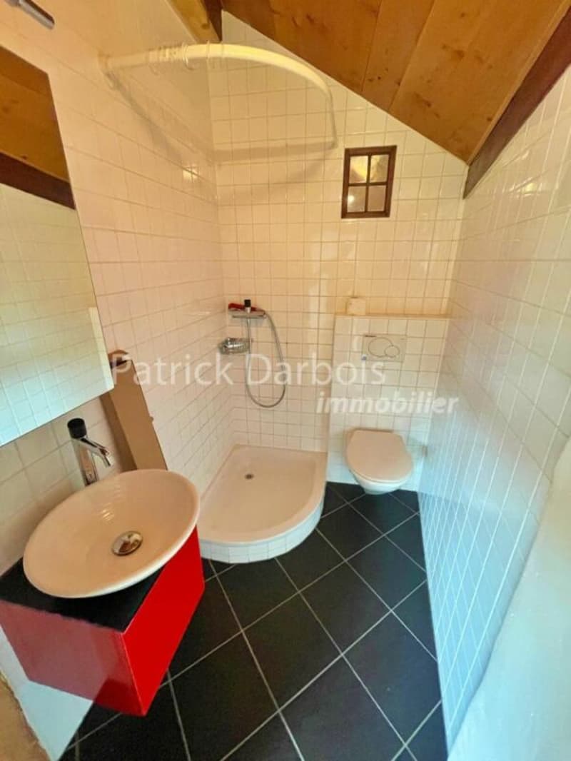 Village house 10 rooms in Montagny-près-Yverdon (39)
