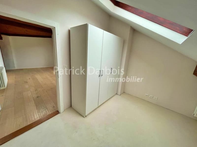Village house 10 rooms in Montagny-près-Yverdon (41)