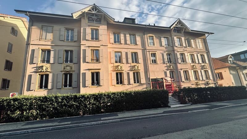 Appartamento di lusso nel centro di Neuchâtel (1)
