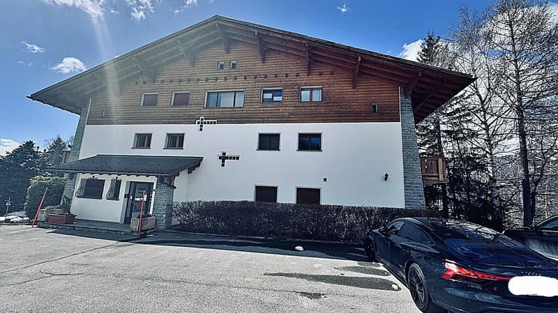 Spazioso appartamento di 3,5 locali con ampi balconi (15)