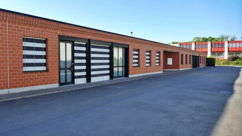 Office_local_commercial_property_Mies (3)