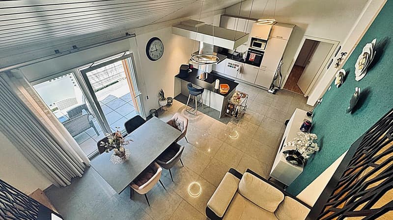 Spacious 3.5-room penthouse in mint condition with a large terrace (21)