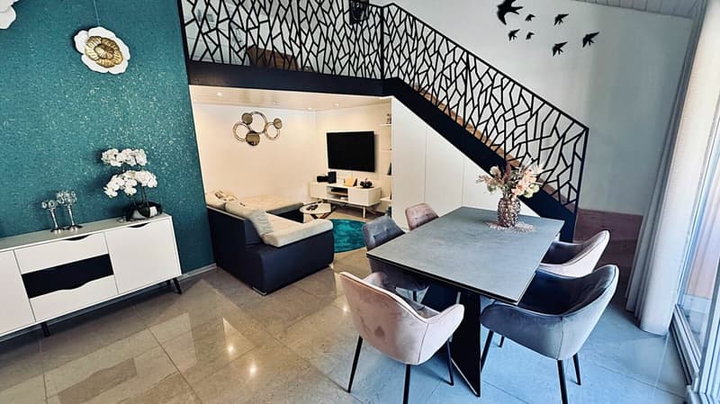 Spacious 3.5-room penthouse in mint condition with a large terrace (3)
