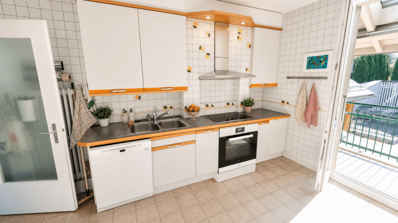 Villa individuelle de caractère avec deux spacieux appartements à proximité du centre-ville (39)