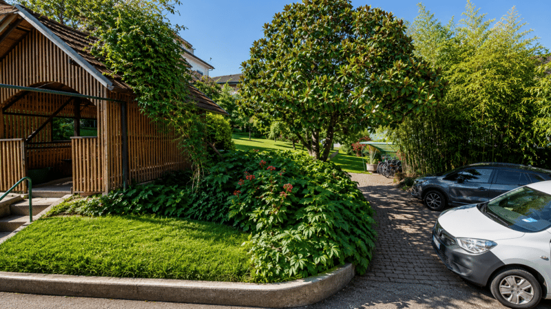 Villa individuelle de caractère avec deux spacieux appartements à proximité du centre-ville (25)