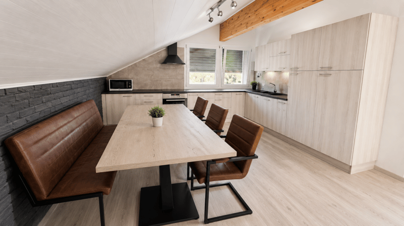 Splendida villa indipendente con 2 unità abitative e un ampio locale disponibile adibito a monolocale, nelle immediate vicinanze del centro di Yverdon, con un ampio giardino ricco di alberi e fiori (26)