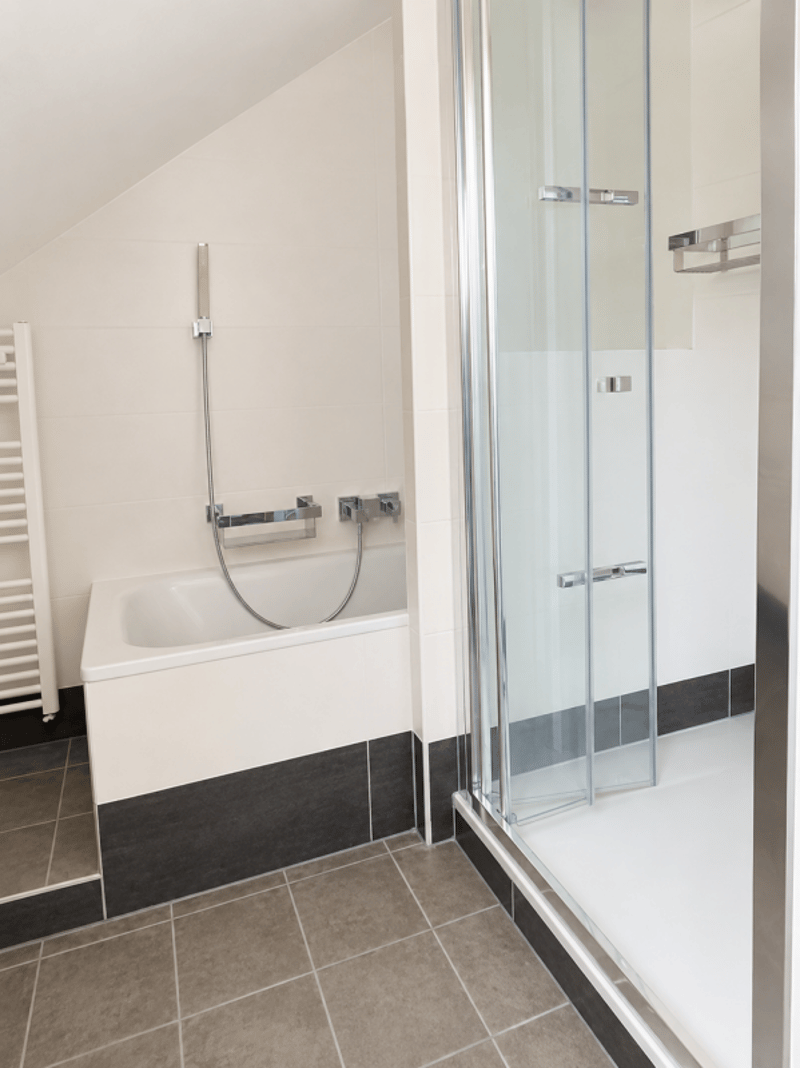 Condominio con 3 appartamenti a Forel (36)