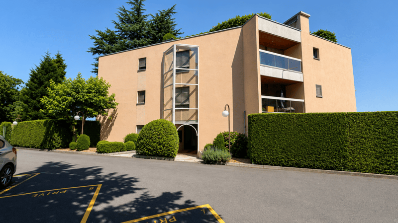 Prachtiges 3,5-Zimmer-Attikapartment mit Terrasse, privatem Rooftop und teilweisem Seeblick - Direkt vor den Toren von Genf (27)