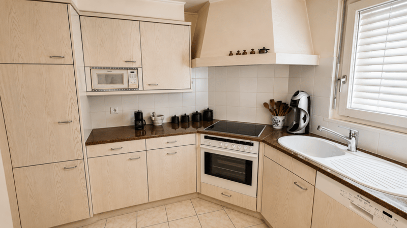 Prachtiges 3,5-Zimmer-Attikapartment mit Terrasse, privatem Rooftop und teilweisem Seeblick - Direkt vor den Toren von Genf (14)