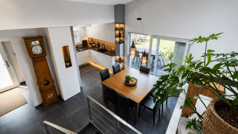Superbe villa individuelle de 5,5 pièces à Yvonand avec piscine et grand jardin (9)