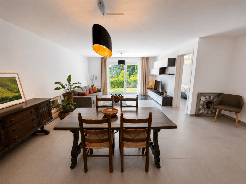 Attraktive 2,5-Zimmer-Gartenwohnung in Manno - moderner Wohnkomfort (1)