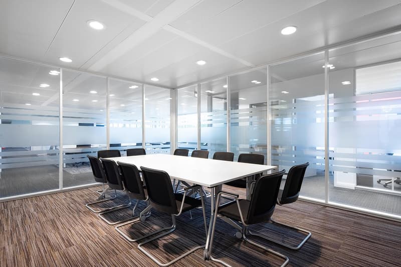 Iscrizione agli uffici flessibili di Regus Station Lakeside (6)