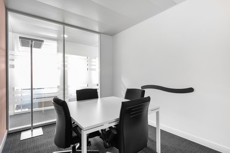 Iscrizione agli uffici flessibili di Regus Station Lakeside (7)