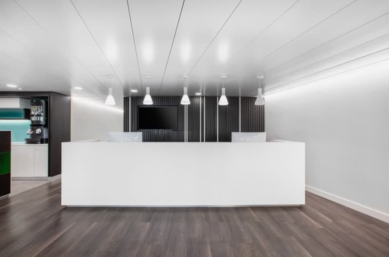 Prenota uffici spaziosi per aziende di tutte le dimensioni presso Regus Stauffacher (5)