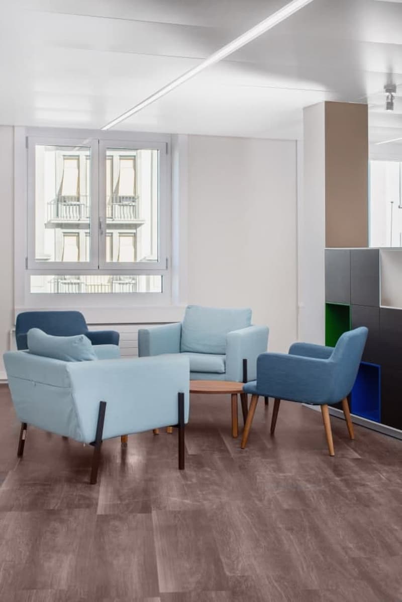 Prenota uffici spaziosi per aziende di tutte le dimensioni presso Regus Stauffacher (6)