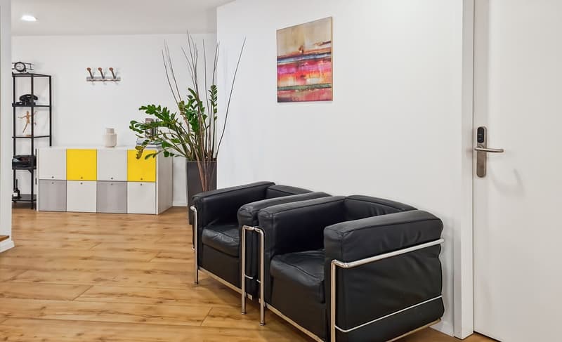 Ufficio privato per tre persone a Regus City Old Town (6)