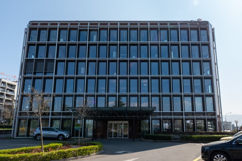 Espace de bureau ouvert pour 10 personnes à Regus Balexert Tower (2)