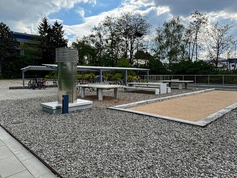 Prenotate uno spazio di ufficio aperto per aziende di tutte le dimensioni a Regus Meyrin, The Hive (18)