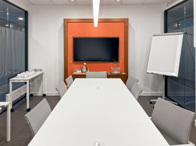 Office for 2 people in Regus Maghetti Quarter (5)