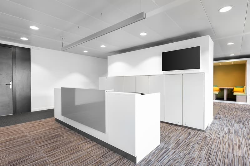 Espaces de bureau professionnels à Regus Station Lakeside à des conditions intégralement flexibles (3)